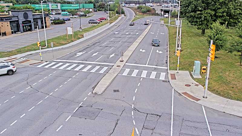 Traffic camera image at 2025-09-05 12:30:10