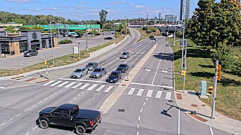 Traffic camera image at 2025-09-14 17:20:11