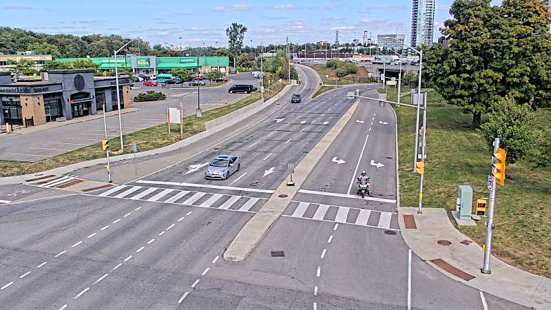 Traffic camera image at 2025-09-14 18:35:09
