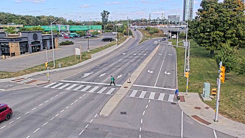 Traffic camera image at 2025-09-14 18:40:10