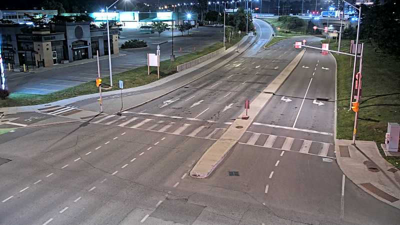 Traffic camera image at 2025-07-13 06:00:09