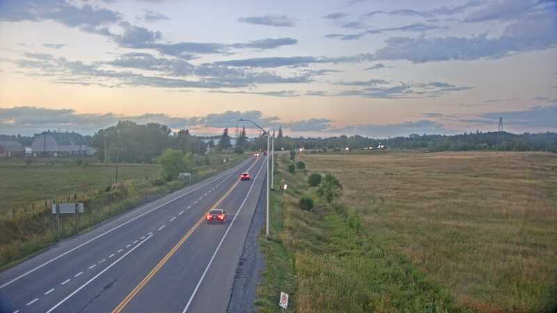 Traffic camera image at 2025-08-25 00:00:56