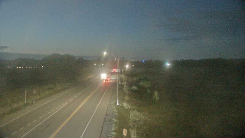 Traffic camera image at 2025-08-25 00:40:54