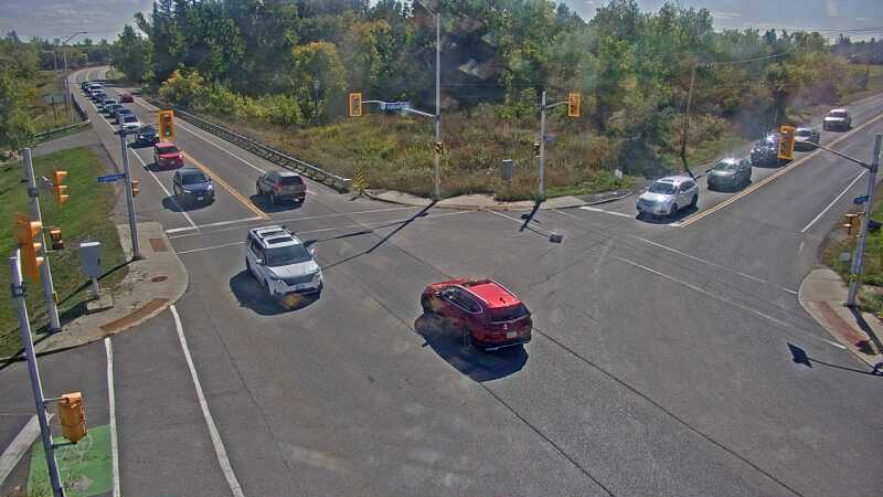 Traffic camera image at 2025-09-14 18:35:53