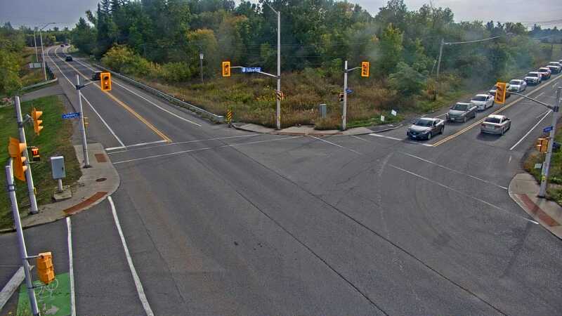 Traffic camera image at 2025-09-17 19:56:01