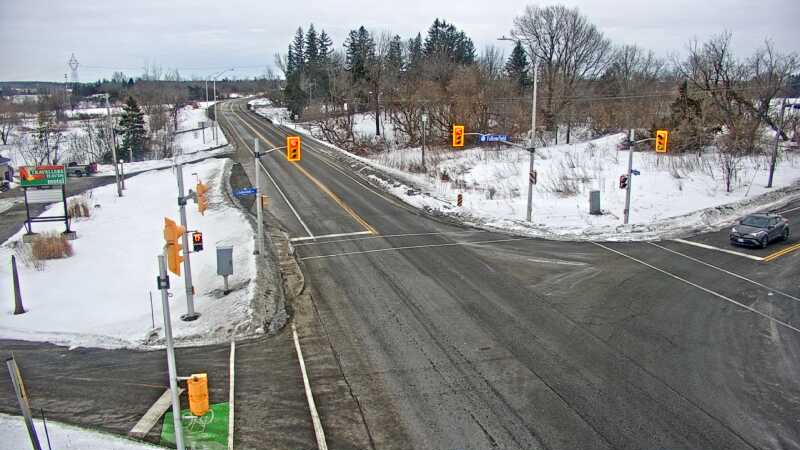 Traffic camera image at 2025-03-09 13:37:13