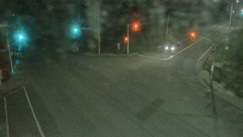 Traffic camera image at 2025-05-09 06:15:43