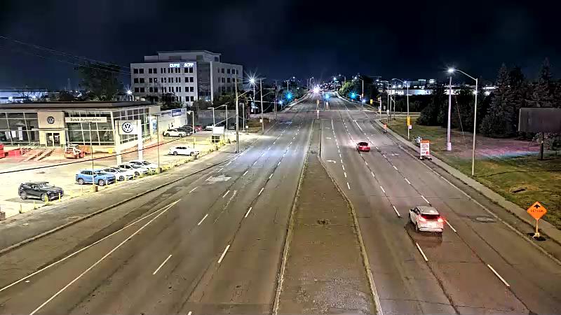 Traffic camera image at 2025-08-25 02:45:53