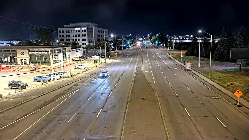 Traffic camera image at 2025-08-25 03:50:57