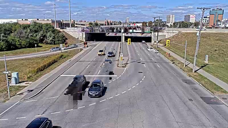 Traffic camera image at 2025-09-14 17:25:54