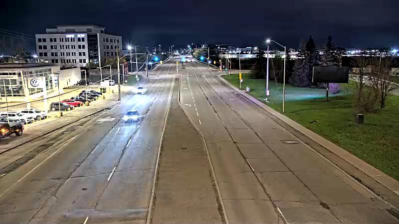 Traffic camera image at 2025-05-09 05:45:46