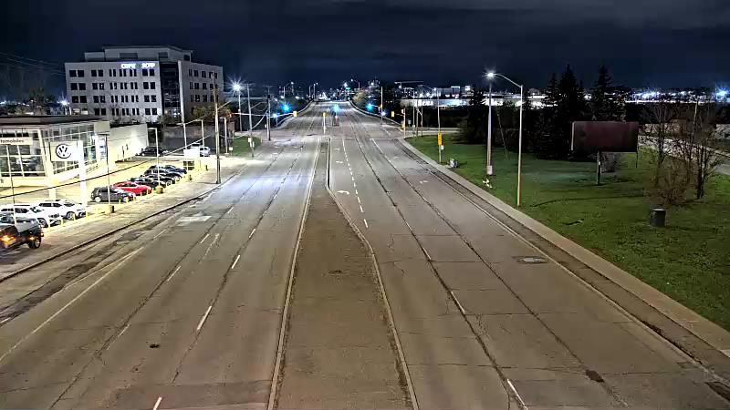 Traffic camera image at 2025-05-09 06:00:42