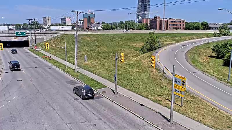 Traffic camera image at 2025-06-30 16:55:52