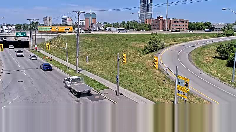 Traffic camera image at 2025-06-30 17:11:09