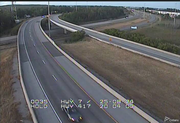 Traffic camera image at 2025-08-25 00:05:59