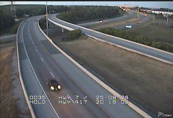 Traffic camera image at 2025-08-25 00:20:47