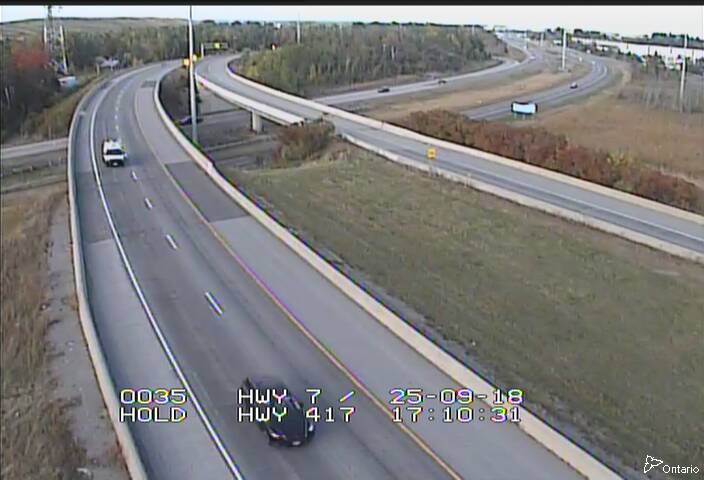 Traffic camera image at 2025-09-18 21:11:08