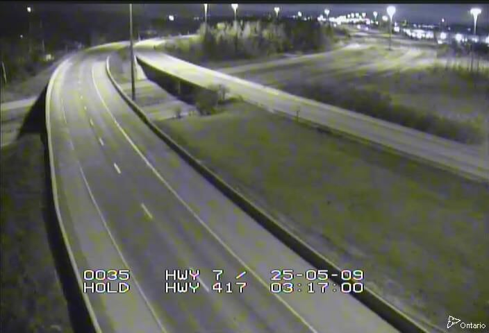 Traffic camera image at 2025-05-09 07:20:43