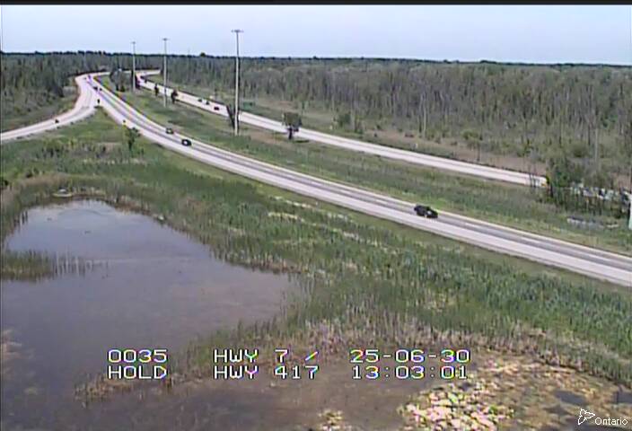 Traffic camera image at 2025-06-30 17:06:04