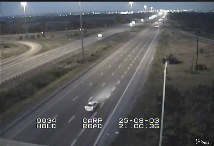 Traffic camera image at 2025-08-04 01:00:44