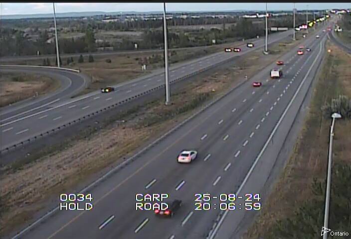 Traffic camera image at 2025-08-25 00:10:56