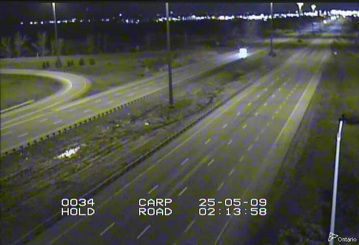 Traffic camera image at 2025-05-09 06:15:43