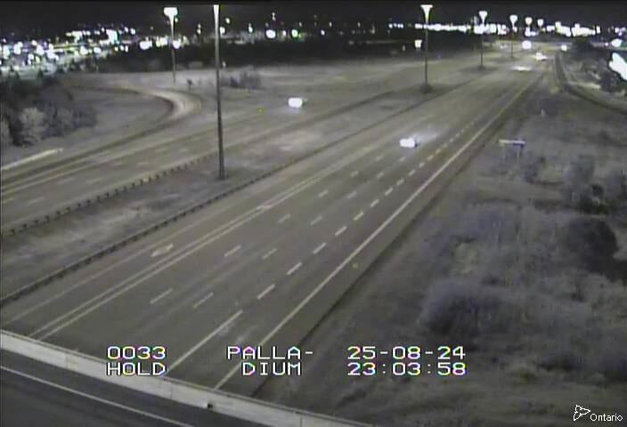 Traffic camera image at 2025-08-25 03:05:57