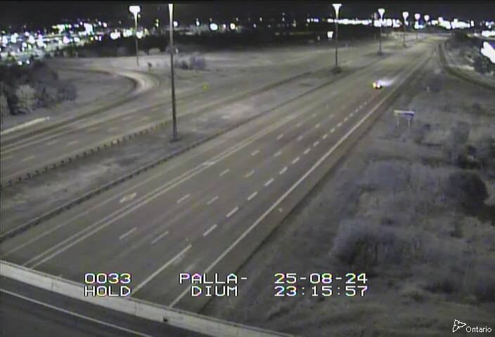Traffic camera image at 2025-08-25 03:20:49