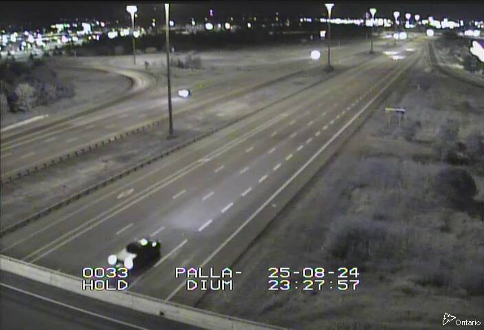 Traffic camera image at 2025-08-25 03:31:08