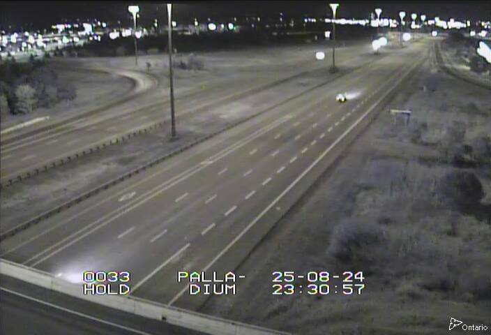 Traffic camera image at 2025-08-25 03:35:48
