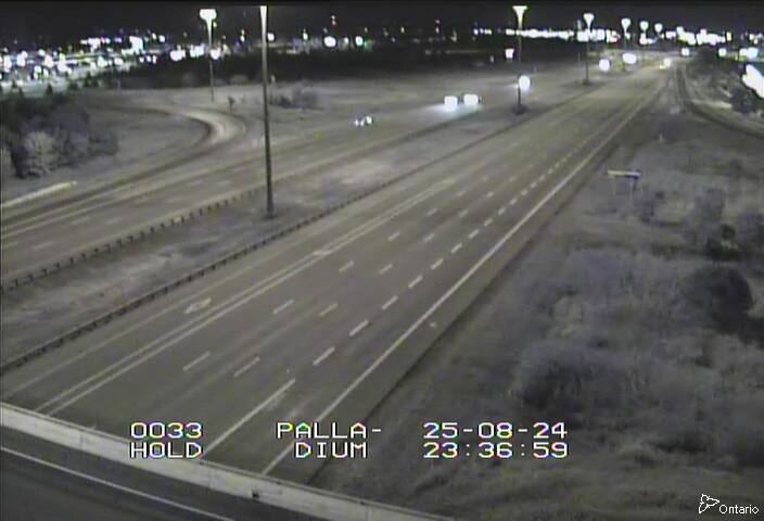 Traffic camera image at 2025-08-25 03:40:53
