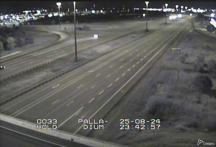Traffic camera image at 2025-08-25 03:45:56