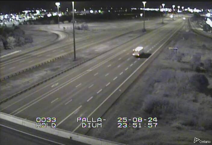 Traffic camera image at 2025-08-25 03:55:50