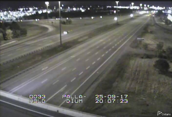 Traffic camera image at 2025-09-18 00:10:52