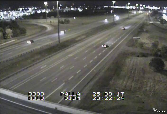 Traffic camera image at 2025-09-18 00:25:56