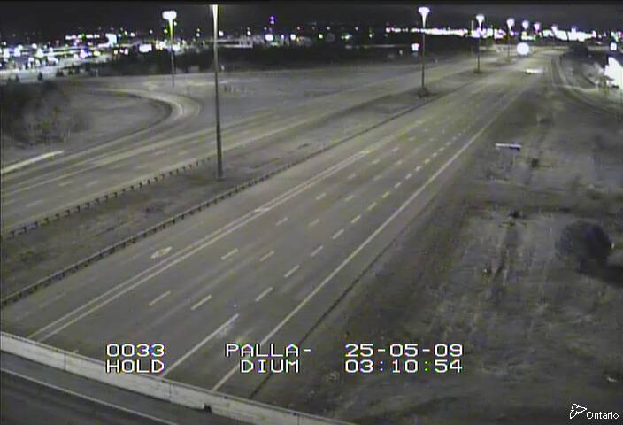Traffic camera image at 2025-05-09 07:15:37