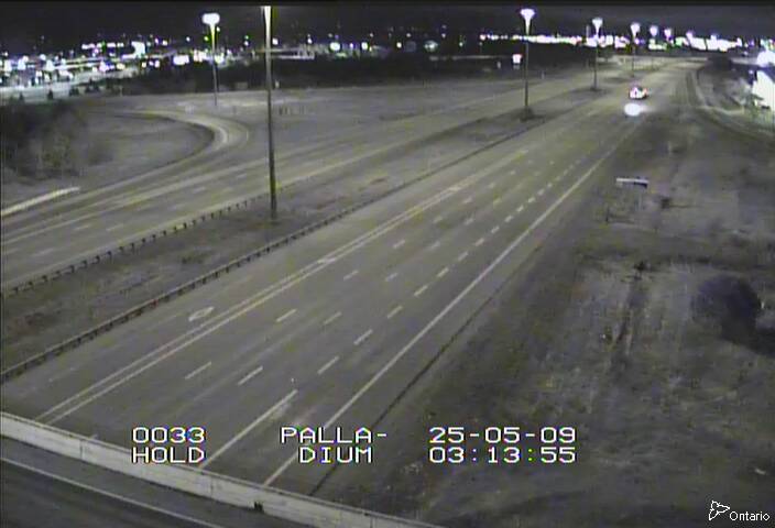 Traffic camera image at 2025-05-09 07:20:44