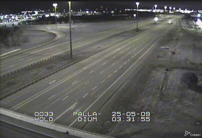 Traffic camera image at 2025-05-09 07:36:24