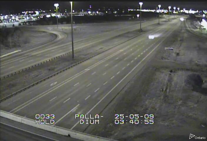 Traffic camera image at 2025-05-09 07:45:52