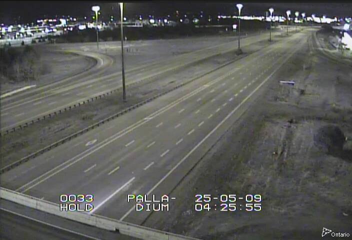 Traffic camera image at 2025-05-09 08:30:41