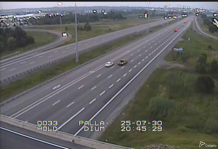 Traffic camera image at 2025-07-31 00:50:53