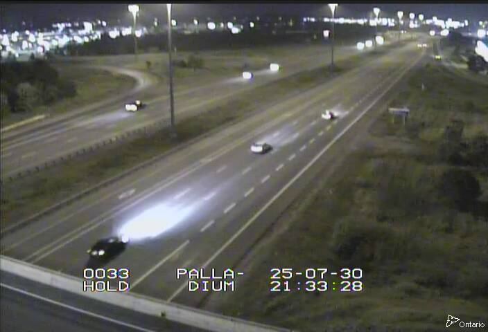 Traffic camera image at 2025-07-31 01:35:59