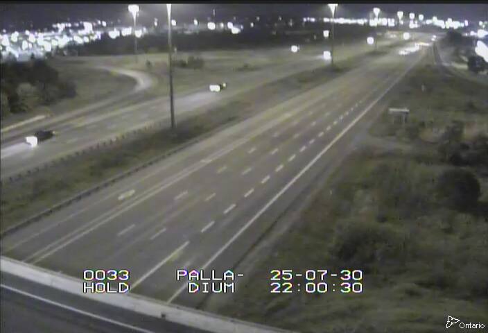 Traffic camera image at 2025-07-31 02:05:51