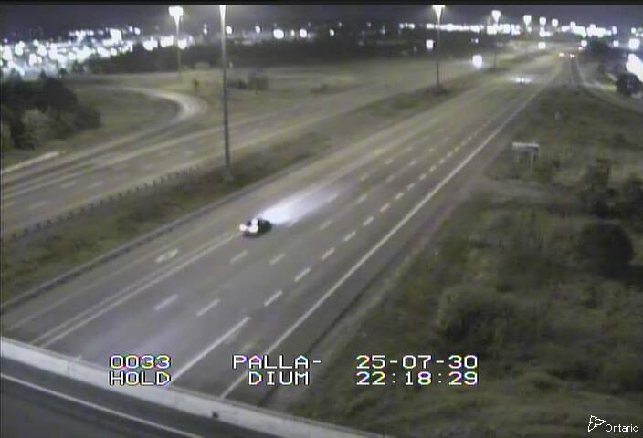 Traffic camera image at 2025-07-31 02:20:56