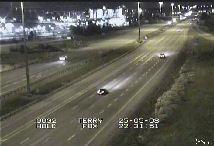 Traffic camera image at 2025-05-09 02:36:55