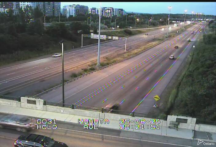 Traffic camera image at 2025-08-25 00:25:54