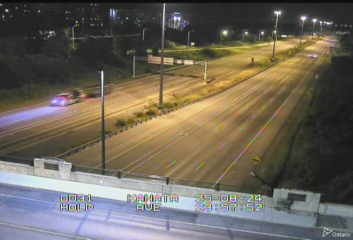 Traffic camera image at 2025-08-25 04:00:57