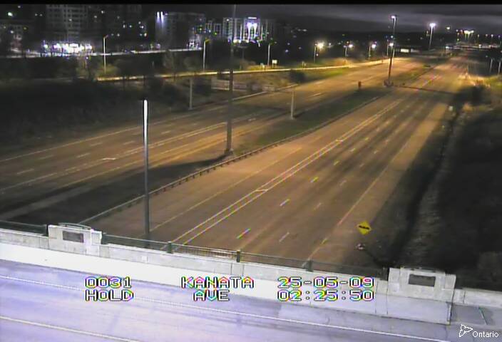 Traffic camera image at 2025-05-09 06:30:43