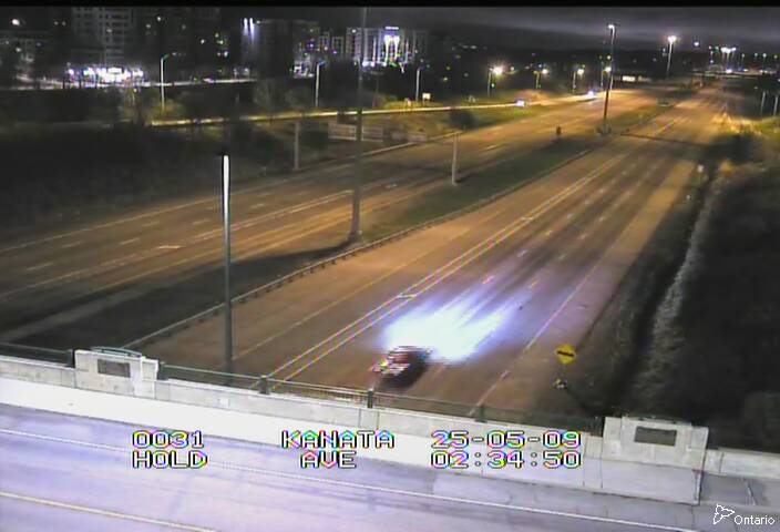 Traffic camera image at 2025-05-09 06:40:41