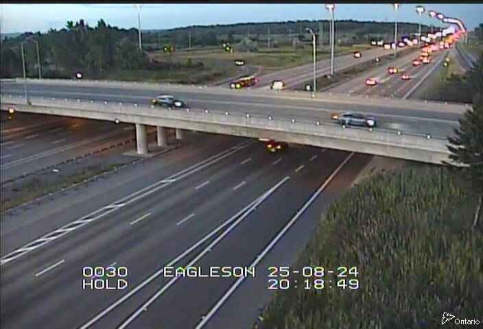 Traffic camera image at 2025-08-25 00:20:48